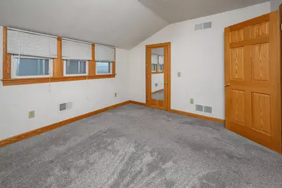 1432 S 78th St, West Allis, WI 53214 - Photo 15