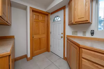 1432 S 78th St, West Allis, WI 53214 - Photo 7