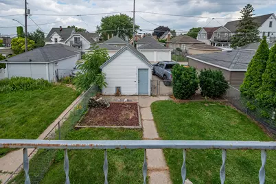 1432 S 78th St, West Allis, WI 53214 - Photo 29
