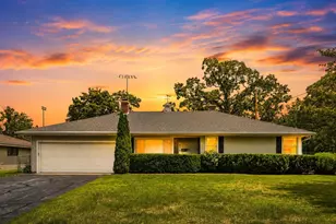 926 Parkview Ln, Mukwonago, WI 53149 - Photo 1