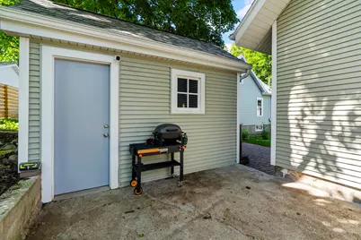 811  Harvey Ave, Watertown, WI 53094 - Photo 47