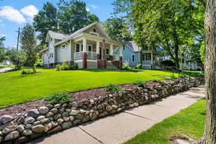 811 Harvey Ave, Watertown, WI 53094 - Photo 1