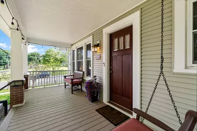 811  Harvey Ave, Watertown, WI 53094 - Photo 9