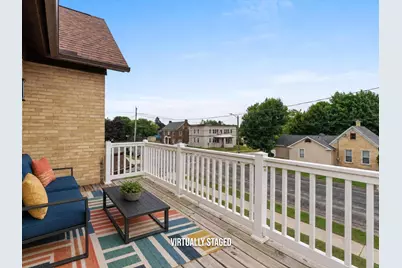 818 N 6th St, Manitowoc, WI 54220 - Photo 15