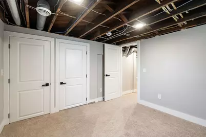 2344 E Oklahoma Ave, Milwaukee, WI 53207 - Photo 51
