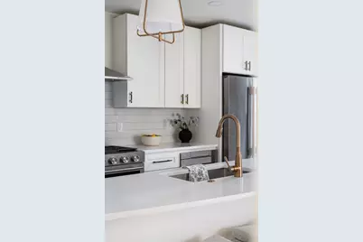 2344 E Oklahoma Ave, Milwaukee, WI 53207 - Photo 21