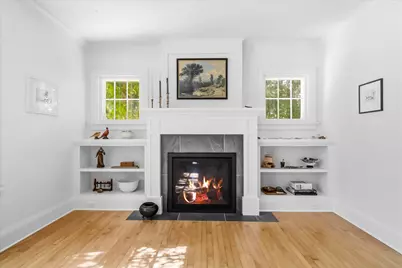 654 N Milwaukee St, Port Washington, WI 53074 - Photo 9