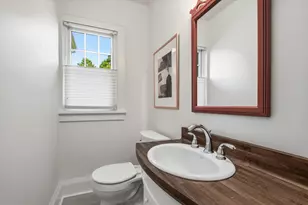 654 N Milwaukee St, Port Washington, WI 53074 - Photo 21