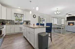 320 W Hunt Ave, Twin Lakes, WI 53181 - Photo 5