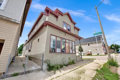 1901 S 6th St, Milwaukee, WI 53204 - Photo 15