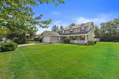 W143N10771  Wooded Hills Dr, Germantown, WI 53022 - Photo 37