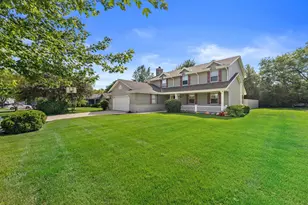 W143N10771 Wooded Hills Dr, Germantown, WI 53022 - Photo 37