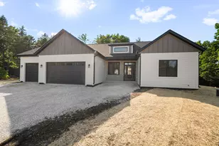 W332N4520 Grace Ct, Nashotah, WI 53058 - Photo 1