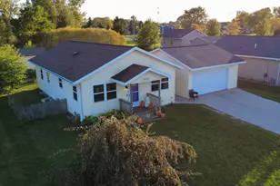 1911 Flambeau St, Manitowoc, WI 54220 - Photo 5