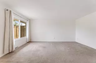 815 Kingston St, Caledonia, MN 55921 - Photo 3