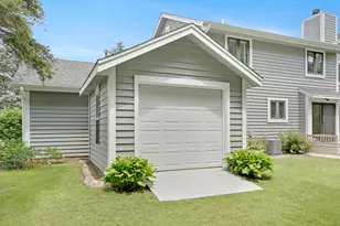 N30W23511 Greenfield Ct, Pewaukee, WI 53072 - Photo 45