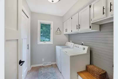 N30W23511  Greenfield Ct, Pewaukee, WI 53072 - Photo 15