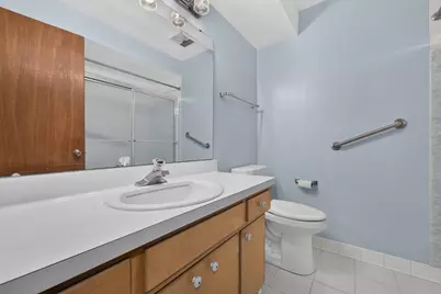 3217  Southwood Dr, Racine, WI 53406 - Photo 15