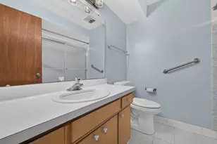3217 Southwood Dr, Racine, WI 53406 - Photo 15