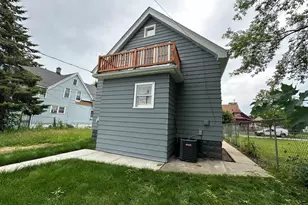 3715 N 22nd St, Milwaukee, WI 53206 - Photo 25