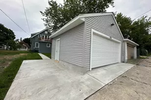 3715 N 22nd St, Milwaukee, WI 53206 - Photo 23