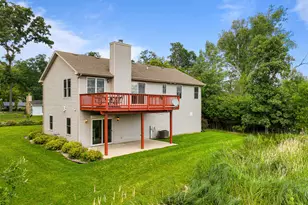 W3647 Lakeview Dr, Geneva, WI 53147 - Photo 7
