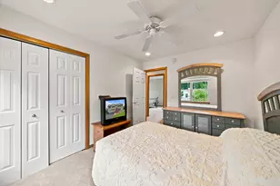 W3647 Lakeview Dr, Geneva, WI 53147 - Photo 19