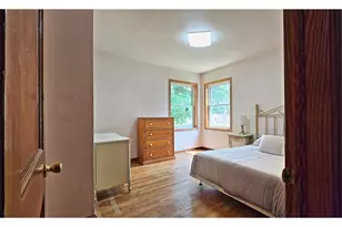 2402 S 9th St, Manitowoc, WI 54220 - Photo 3