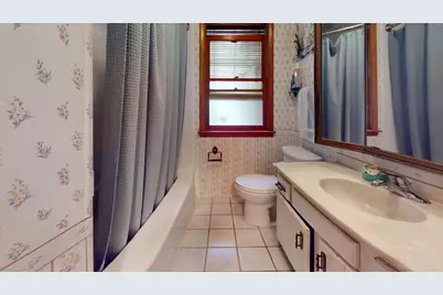 2402 S 9th St, Manitowoc, WI 54220 - Photo 15