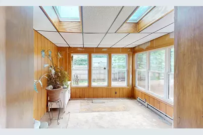 2402 S 9th St, Manitowoc, WI 54220 - Photo 23