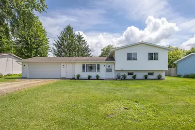 403  Mourning Dove St, Rockland, WI 54653 - Photo 1