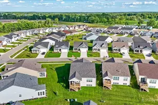 405 Canon Dr, Geneva, WI 53147 - Photo 47
