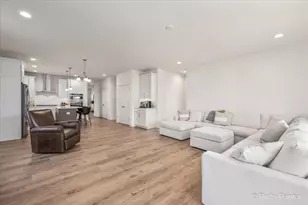 405 Canon Dr, Geneva, WI 53147 - Photo 15