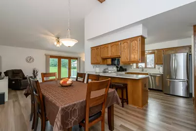 W178N9858  Riversbend Cir #D-95, Germantown, WI 53022 - Photo 3