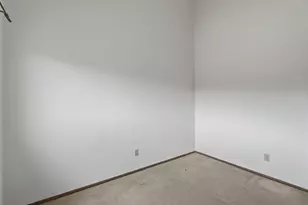 10156 W Kiehnau Ave, Milwaukee, WI 53224 - Photo 25