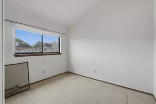 10156 W Kiehnau Ave, Milwaukee, WI 53224 - Photo 23