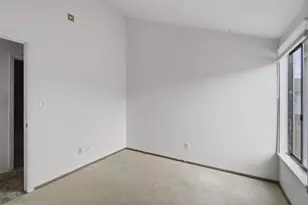 10156 W Kiehnau Ave, Milwaukee, WI 53224 - Photo 15
