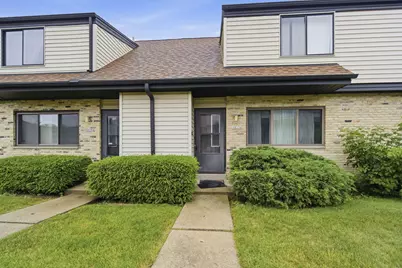 10156 W Kiehnau Ave, Milwaukee, WI 53224 - Photo 1