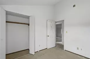 10156 W Kiehnau Ave, Milwaukee, WI 53224 - Photo 19
