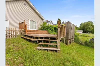 2906  Forest Ave, Two Rivers, WI 54241 - Photo 17
