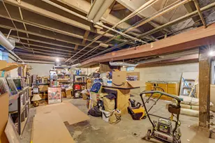 2972 S Wentworth Ave, Milwaukee, WI 53207 - Photo 35