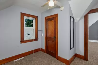 220 S Hartwell Ave, Waukesha, WI 53186 - Photo 15