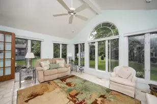 3 Maplewood Ct, Racine, WI 53402 - Photo 13