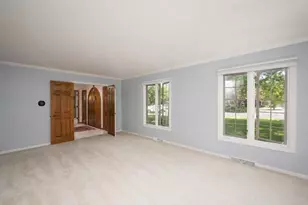 3 Maplewood Ct, Racine, WI 53402 - Photo 9