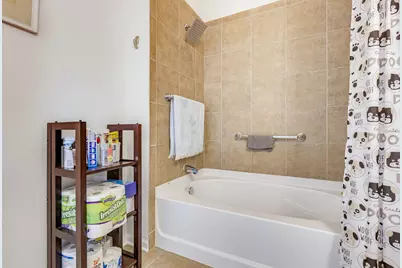 3872 S Lake Dr #209, Saint Francis, WI 53235 - Photo 17