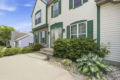 951  River Park Dr, Waukesha, WI 53189 - Photo 3
