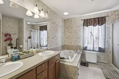951  River Park Dr, Waukesha, WI 53189 - Photo 11