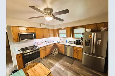 12907 W Cameron Ave, Butler, WI 53007 - Photo 7