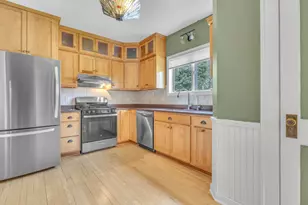 1723 N 3rd St, Sheboygan, WI 53081 - Photo 9