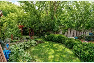 1538  3rd St, Delafield, WI 53018 - Photo 19